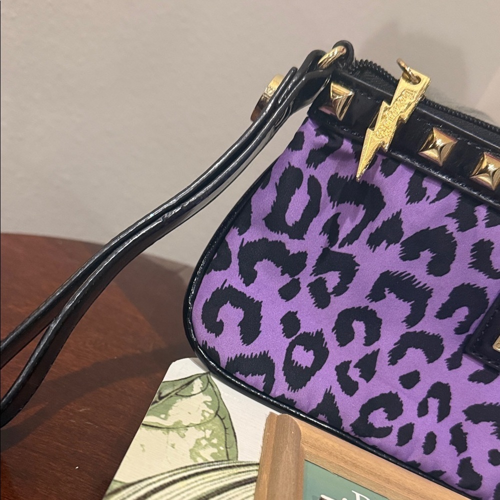 Purple Leopard Print Wristlet Clutch Betseyville wallet bag pouch designer - Picture 4 of 9